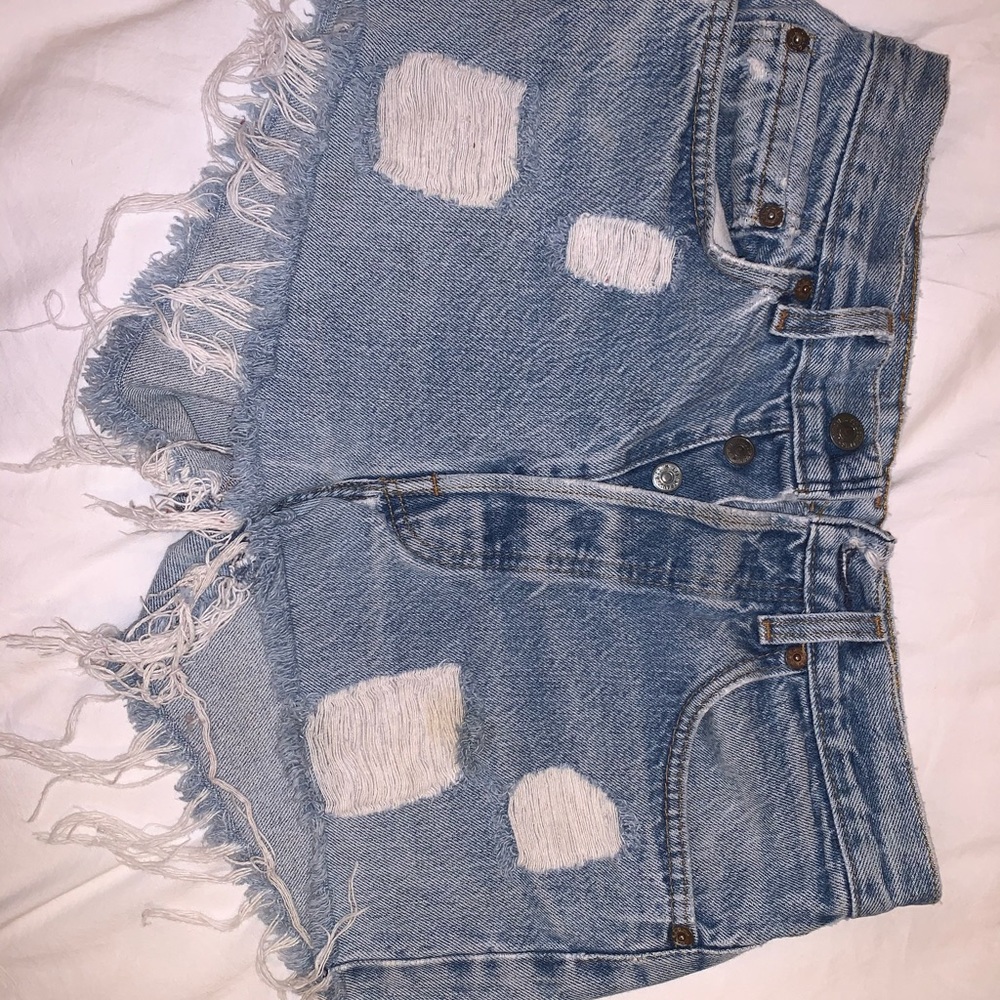 Levi shorts size 26
